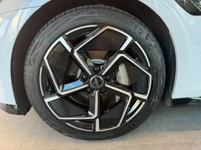 BYD Seal