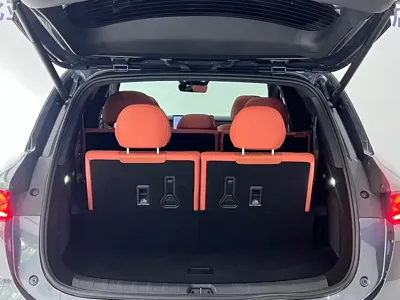 BYD 唐L