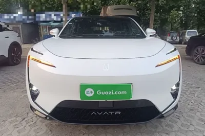 Avatr 11
