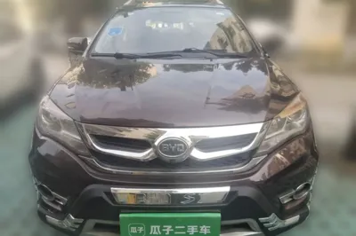 BYD S7