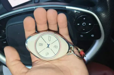 Xpeng P7