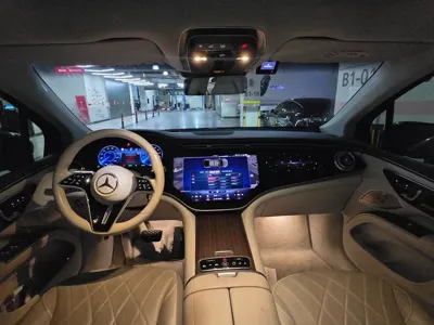 Mercedes-Benz EQS