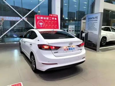 Hyundai Elantra