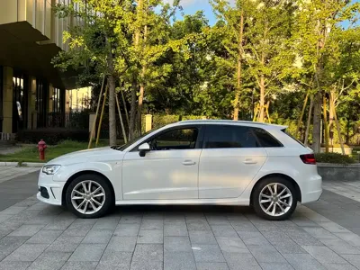 Audi A3 (Import)