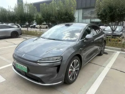 智界 Zhijie R7