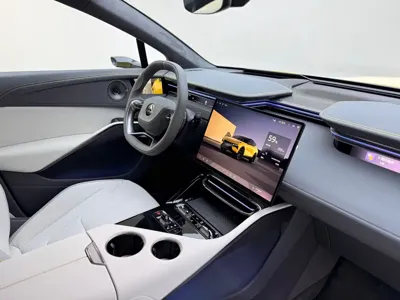 Lotus Eletre