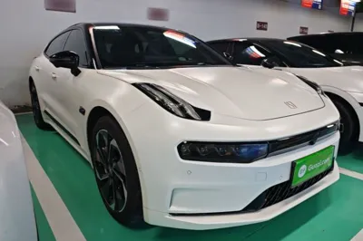 Zeekr 001
