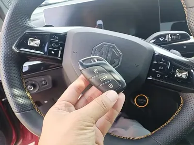 MG MG5 Scorpio