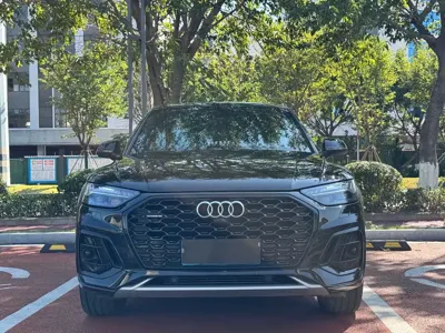 Audi Q5L Sportback