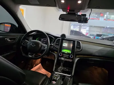 Renault-KoreaSamsung SM6