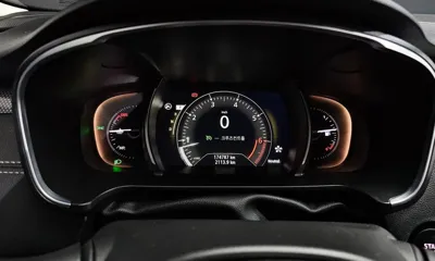 Renault-KoreaSamsung SM6