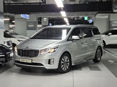 Kia Canival