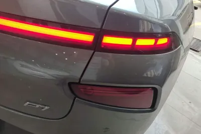 Xpeng P7