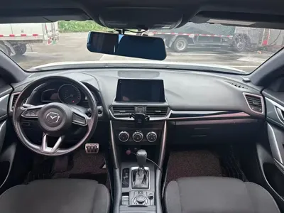 Mazda CX-4