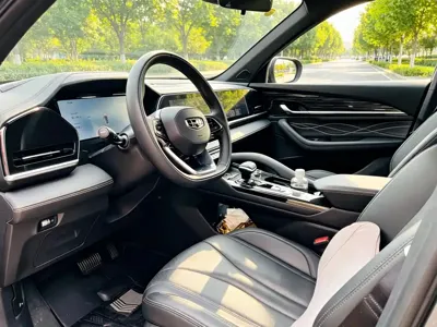 Geely Xingyue L