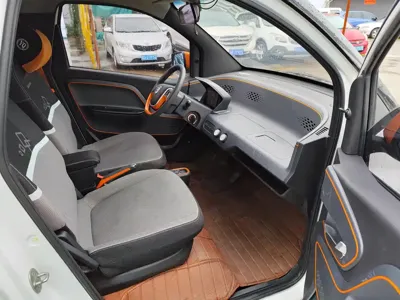 Baojun E100