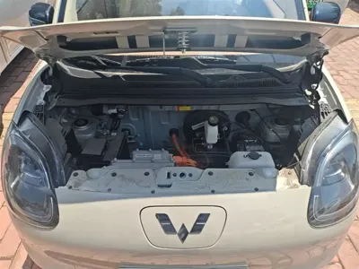 Wuling MINIEV