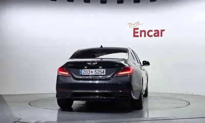 Genesis G70