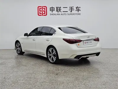 Infiniti Q50L