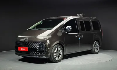 Hyundai Staria