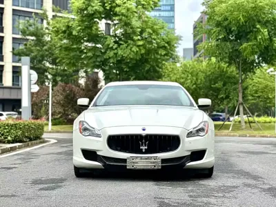 Maserati Quattroporte