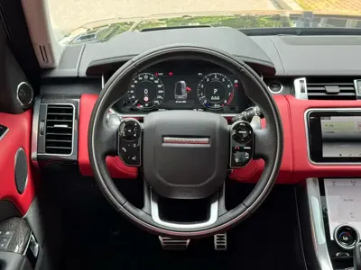 Land Rover Sport