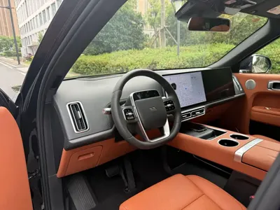 Li Auto Li L8