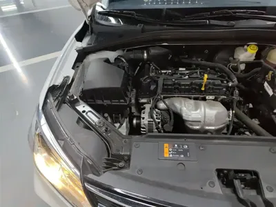 Roewe i5