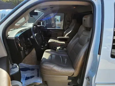 GMC Savana