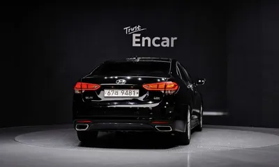 Hyundai Aslan