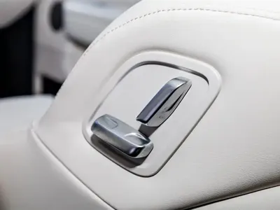 Li Auto Li MEGA