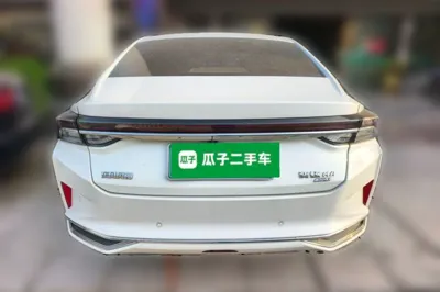 Dongfeng Aeolus Yixuan MAX