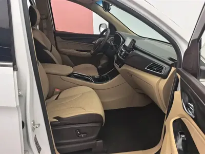 Baojun 730