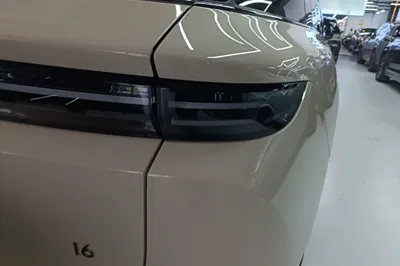 Li Auto Li Auto i6