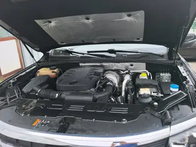 Roewe RX8
