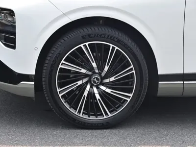 Xpeng G9