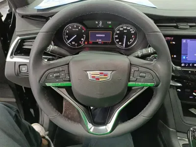 Cadillac XT6