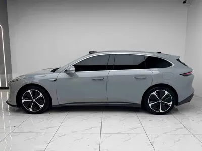 Nio ET5T