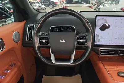 Li Auto L7