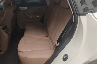 Leapmotor C11