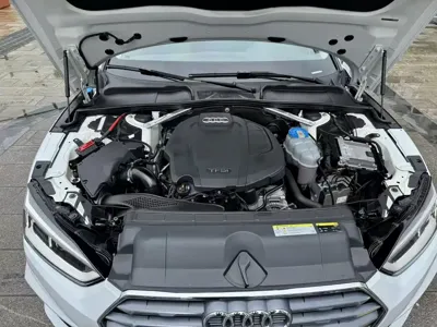 Audi A5 (Import)