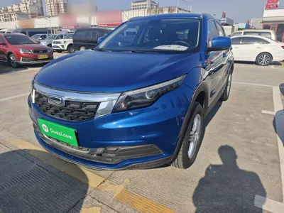 Qoros 5
