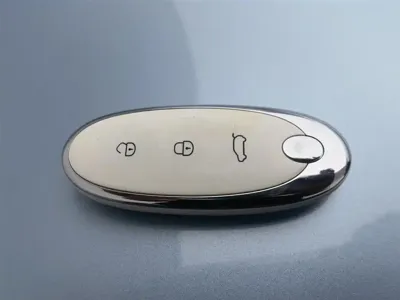 eπ Nano 01