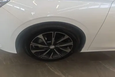 Geely Auto Emgrand