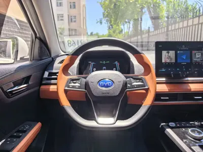 BYD e2