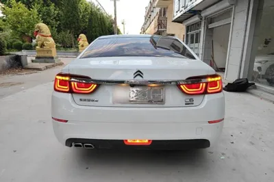 Citroen C6