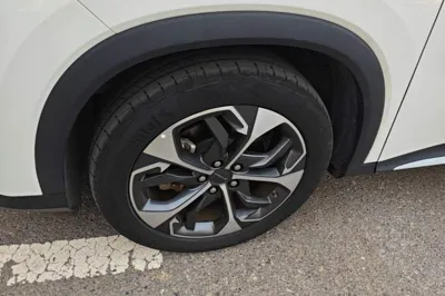SAIC MAXUS EUNIQ 6