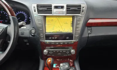 Lexus LS
