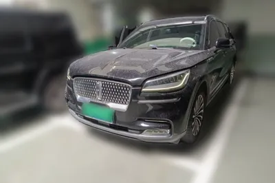 Lincoln Aviator