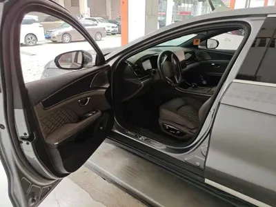 BYD Han